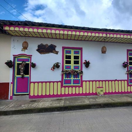 Hostal Casa Madrigal Hotel Filandia Eksteriør billede