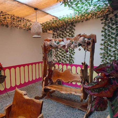 Hostal Casa Madrigal Hotel Filandia Eksteriør billede