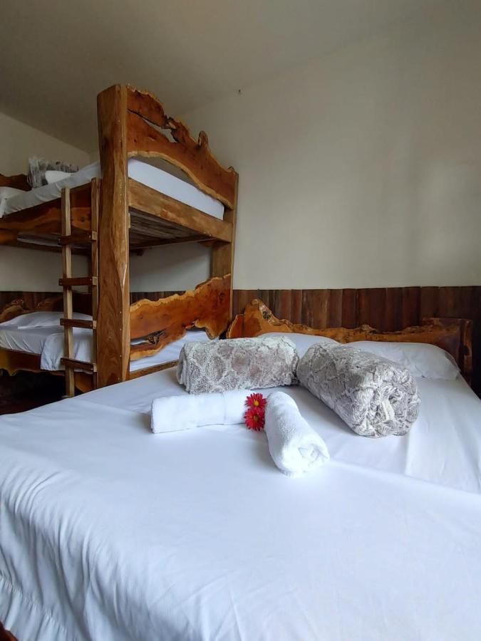 Hostal Casa Madrigal Hotel Filandia Eksteriør billede