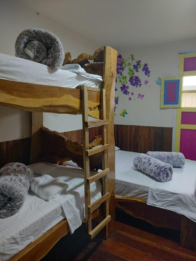 Hostal Casa Madrigal Hotel Filandia Eksteriør billede