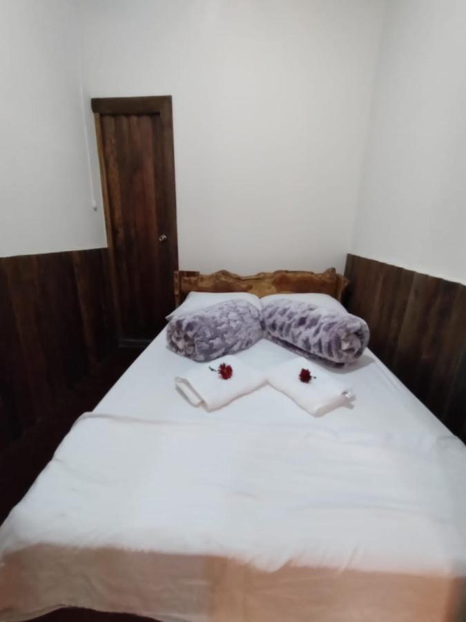 Hostal Casa Madrigal Hotel Filandia Eksteriør billede